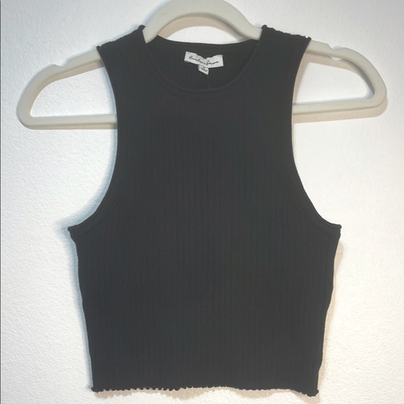 Hunter & Brown Tops - Hunter & Brown Black Fitted Crop Tank Top Size Small NWT